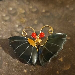 Vintage Goldtone Jade Red Eyes Butterfly